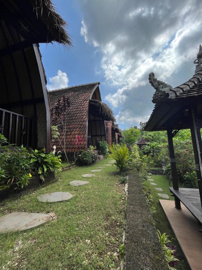 Holy Hill Villa Batumadeg Exteriör bild